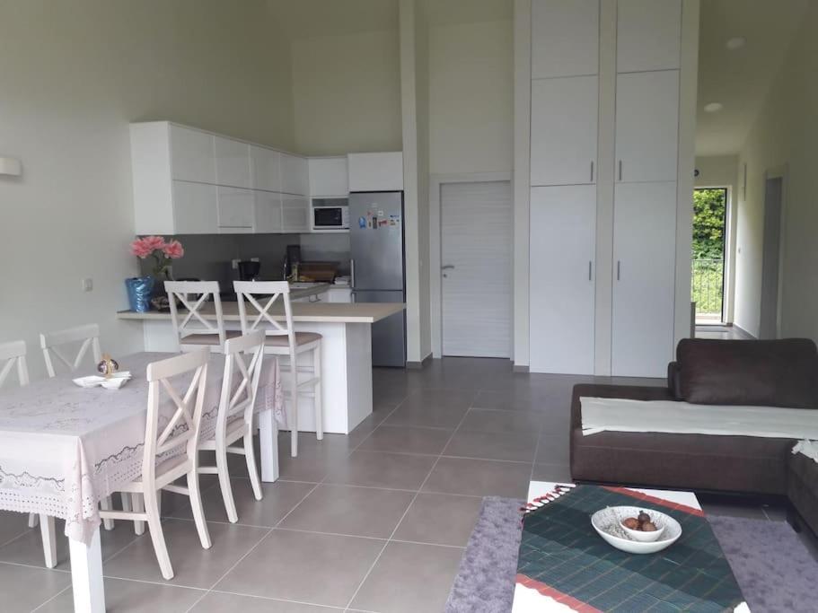 2Br Apartment With Pool Котор Екстер'єр фото