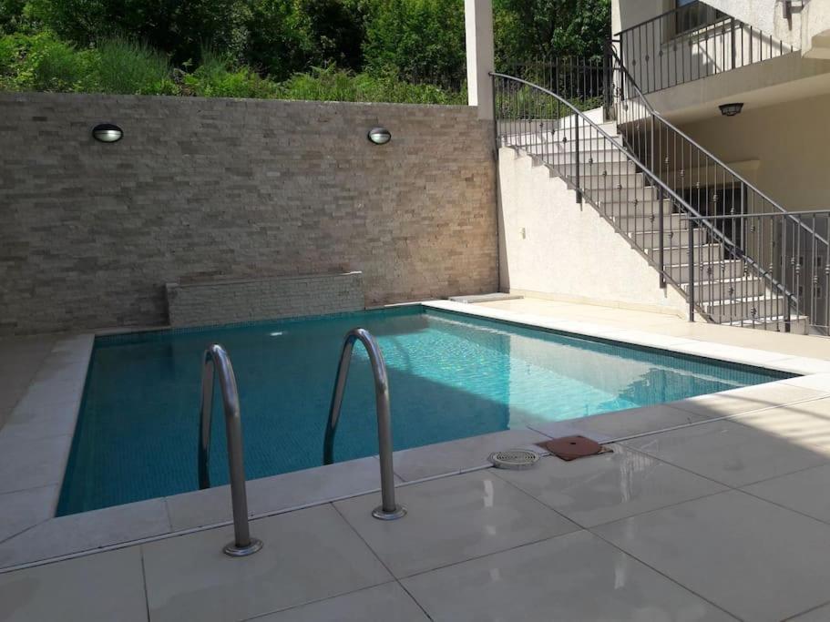 2Br Apartment With Pool Котор Екстер'єр фото