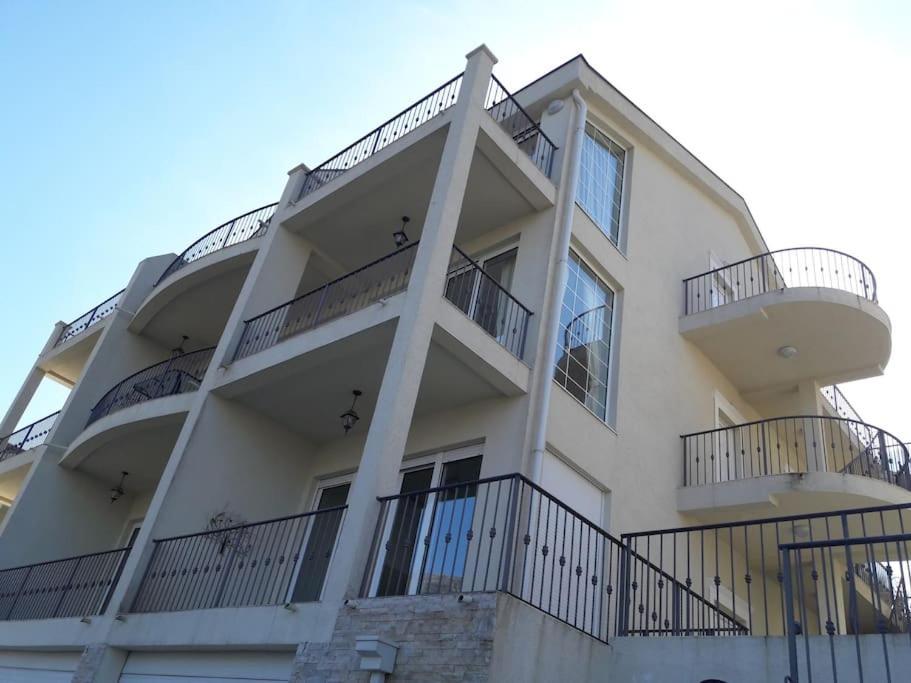 2Br Apartment With Pool Котор Екстер'єр фото